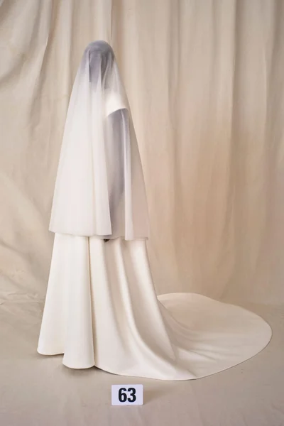 Look 63